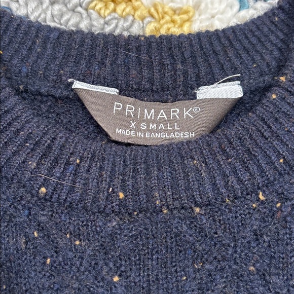 Primark Sweater - Picture 2 of 2